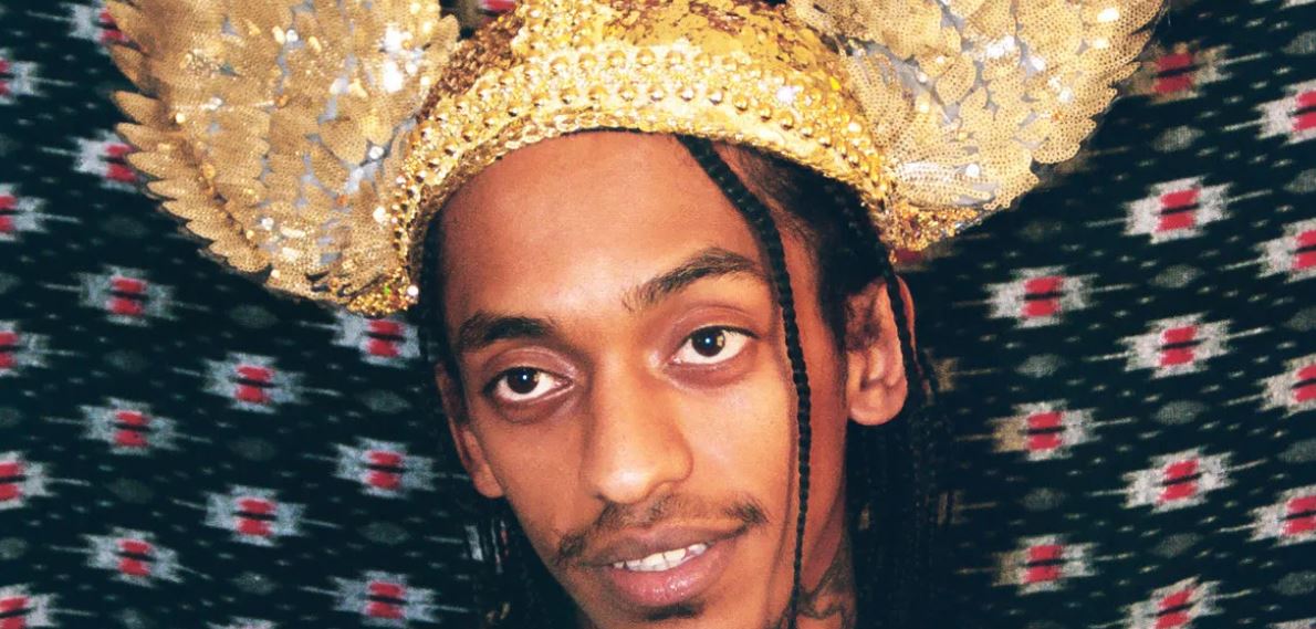 Sideshow – “ALOVENARCOTIC”